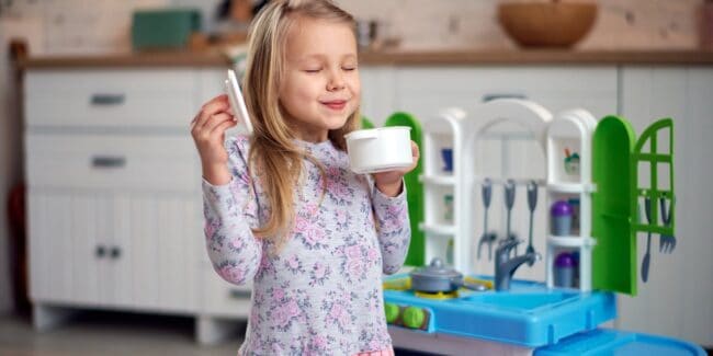 enfant neuroatypique optimiste